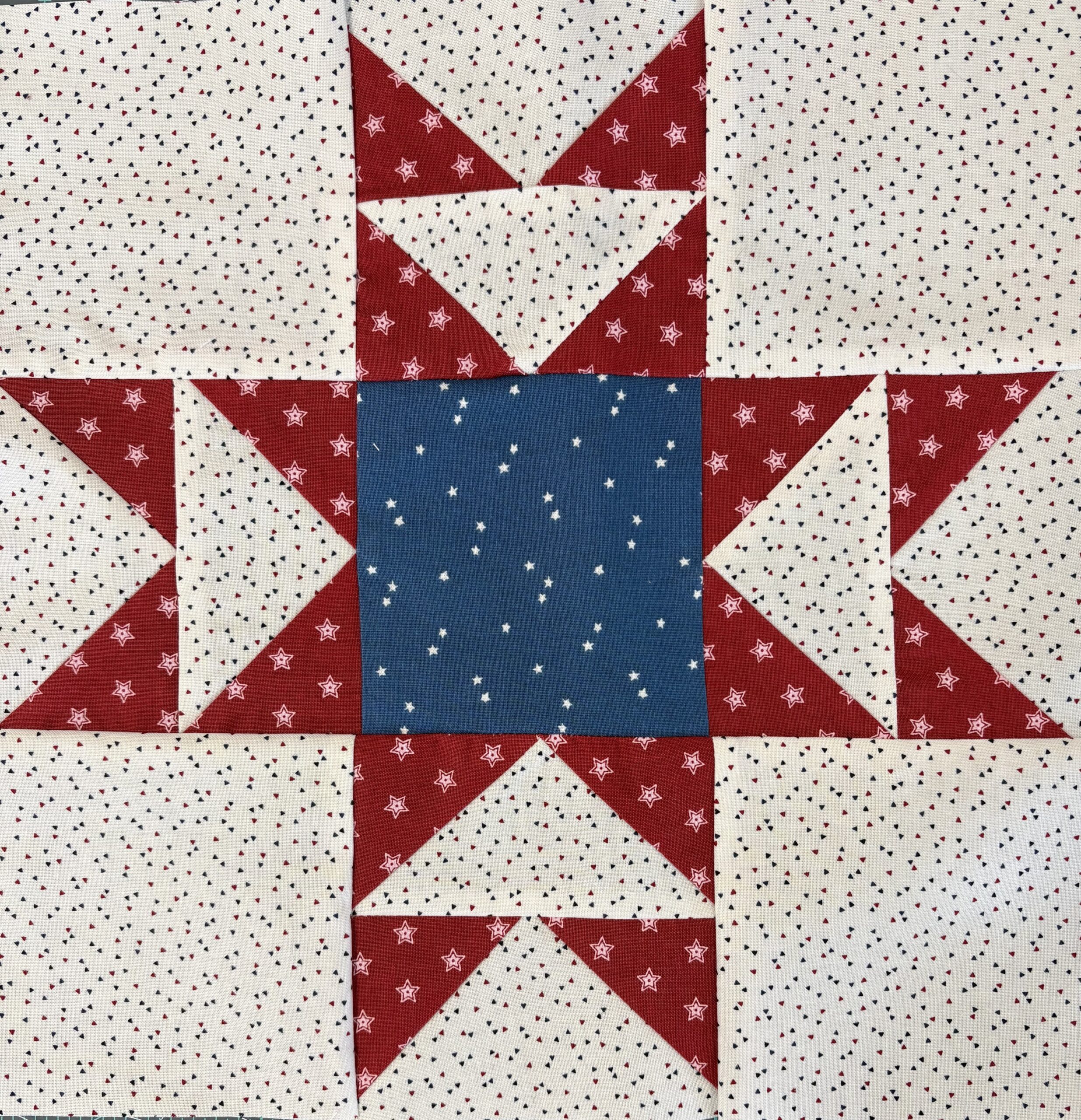 AM ShopHop Capital star Quilters Haven